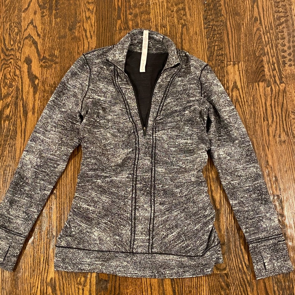 Lululemon long sleeve top